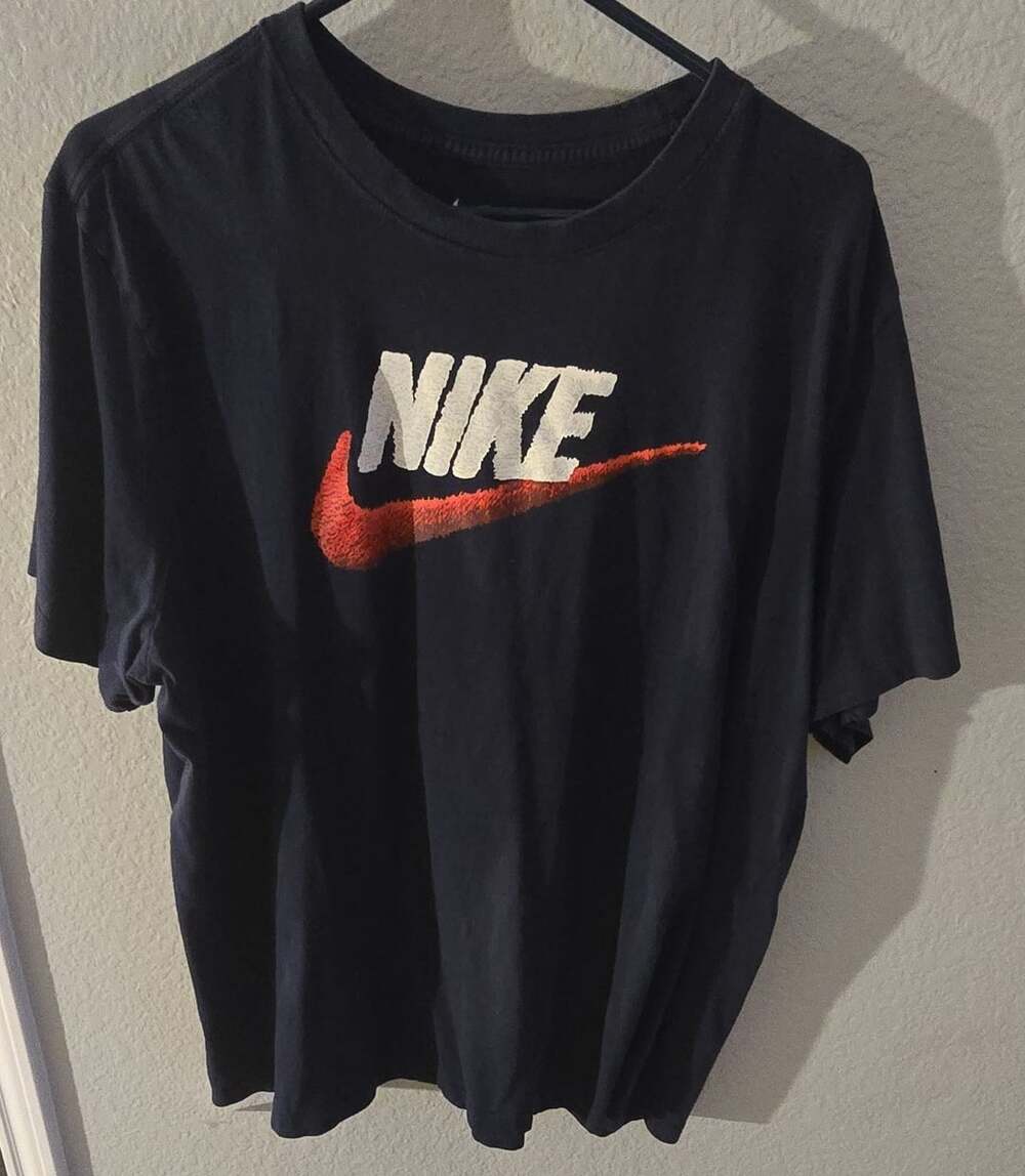Nike Brand Mark Graphic T-Shirt Size XXL Black
